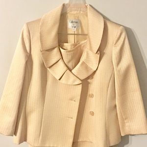 Women’s suit